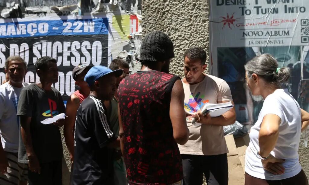 SITUAÇÃO DE RUA QUALIFICAÇÃO PROFISSIONAL