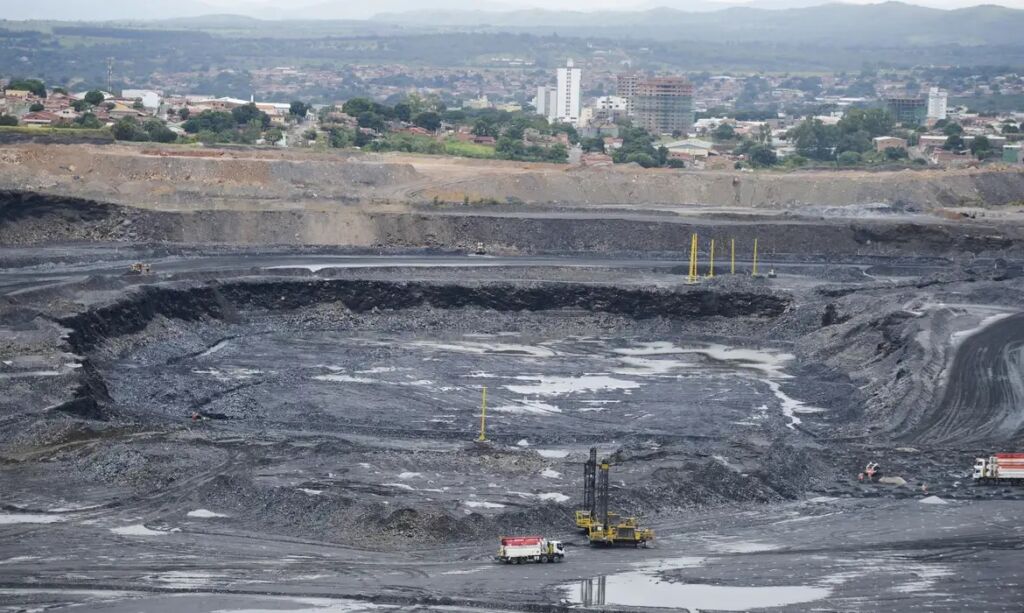 IMPOSTO SELETIVO MINERAÇÃO E PETRÓLEO