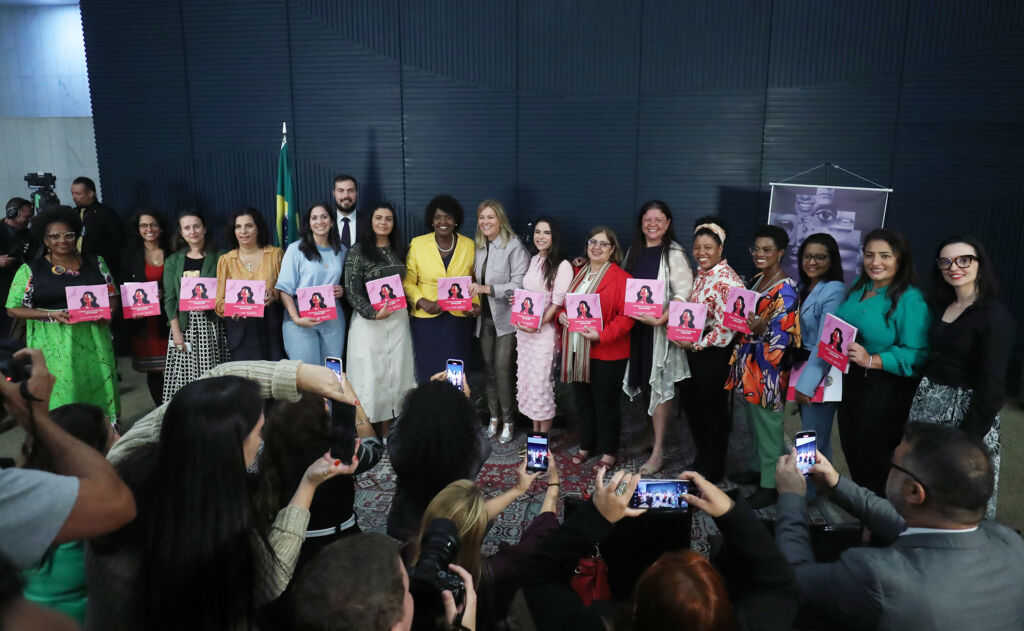 bancada feminina prioridades 2024