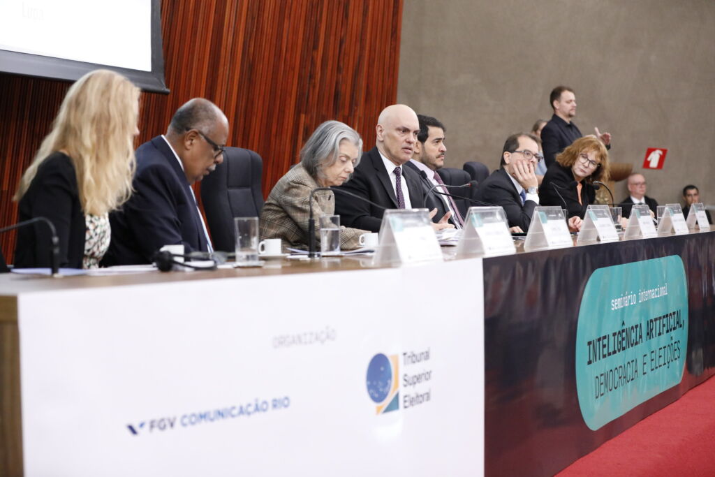 declaração universal tse big techs
