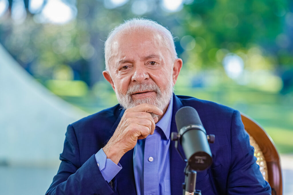 explorar petróleo lula entrevista