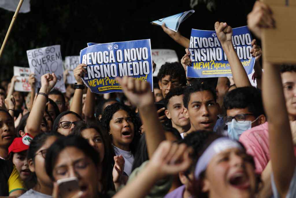 entidades UBES secundaristas novo ensino médio