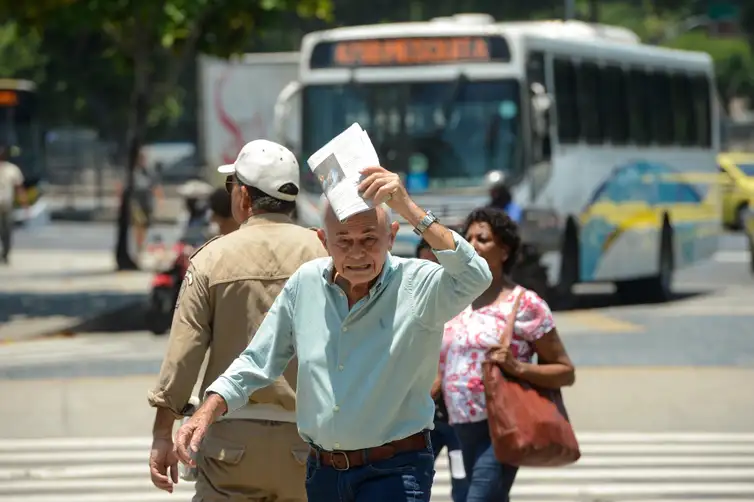 Recordes de calor (Foto: Tomaz Silva/Agência Brasil)